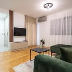 Mistral Retreat Daire Zadar