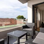 Mistral Retreat *
