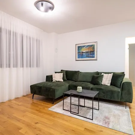 Mistral Retreat Apartman *