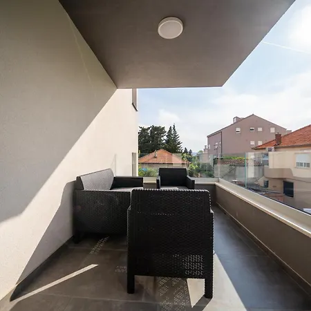 Apartamento Mistral Retreat *