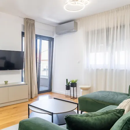 Mistral Retreat